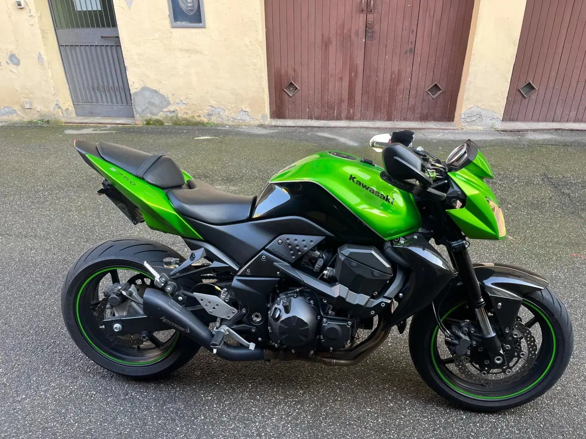 Kawasaki Z 750 (2007 - 14)