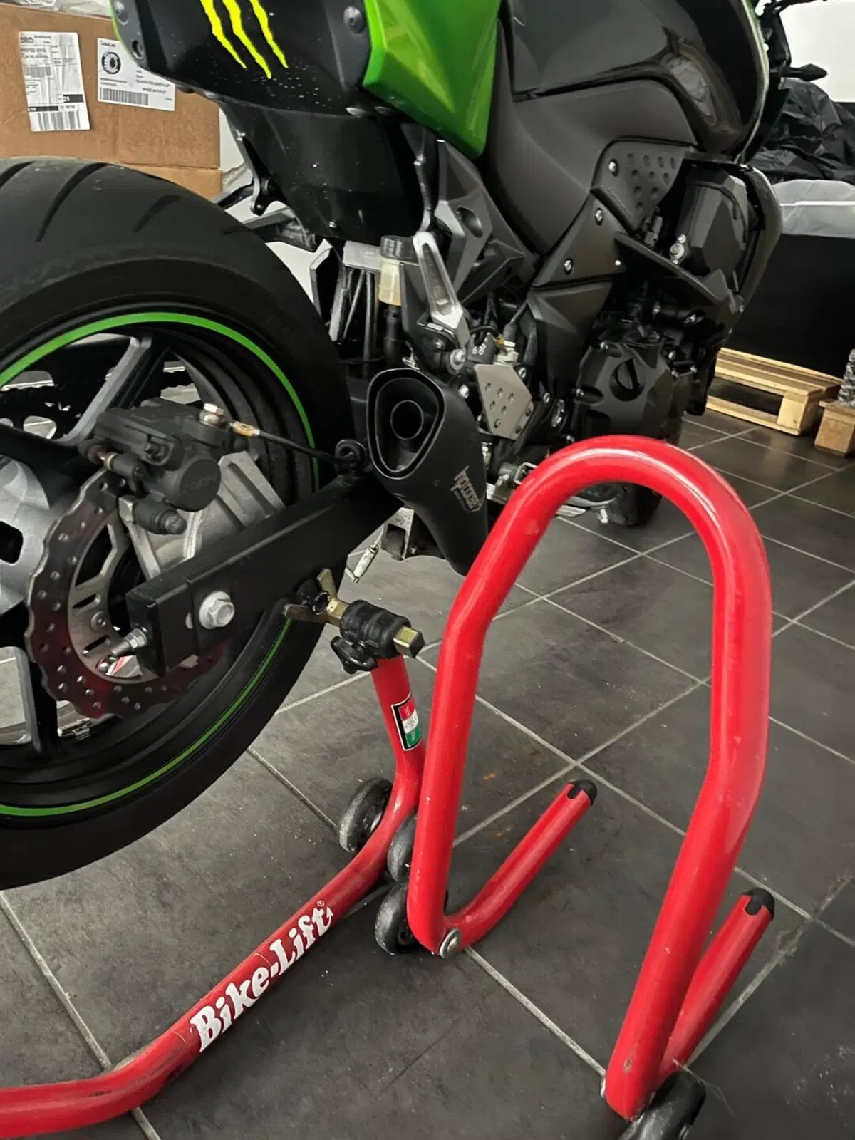 Kawasaki Z 750 (2007 - 14) (7)