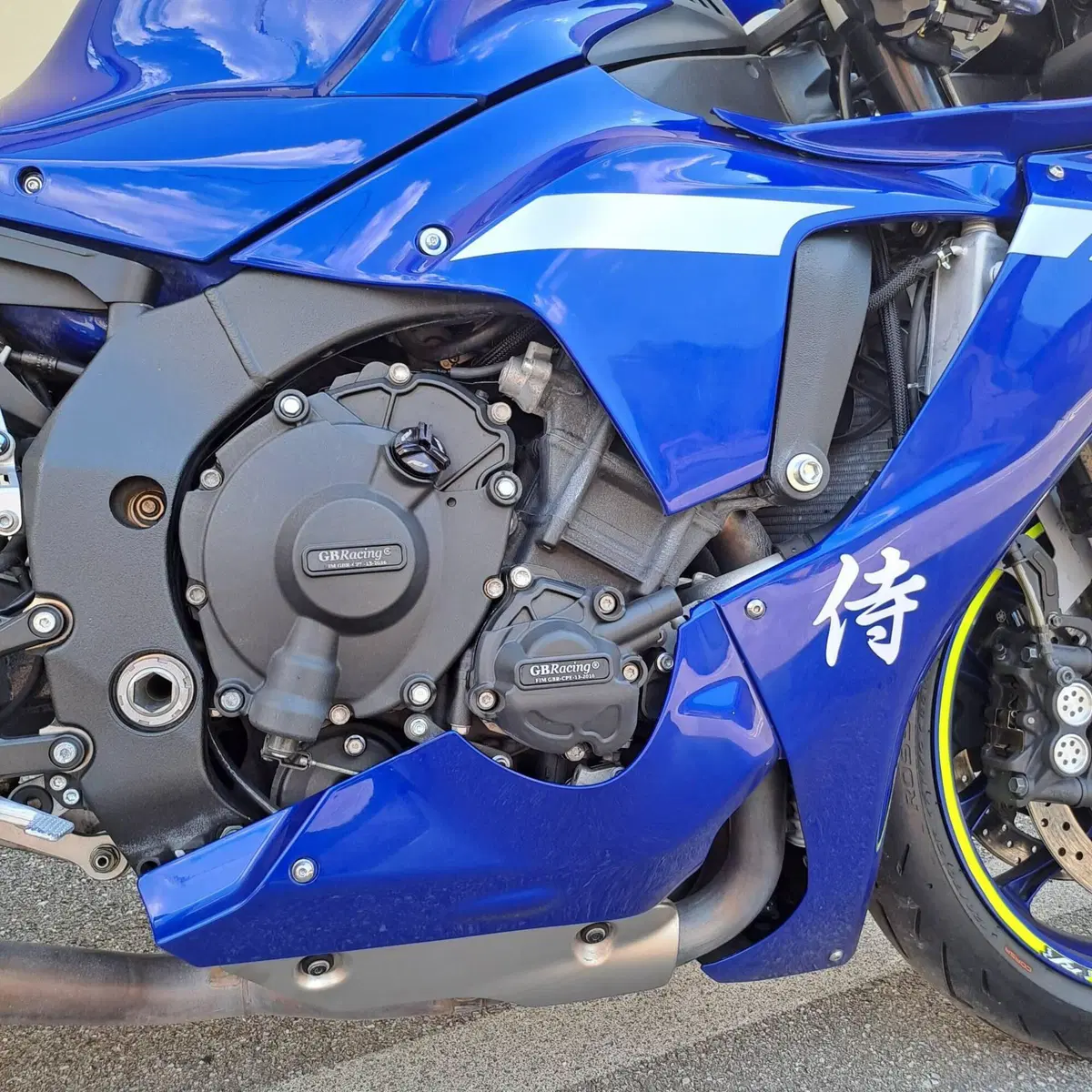 Yamaha YZF R1 (2020 - 25) (9)