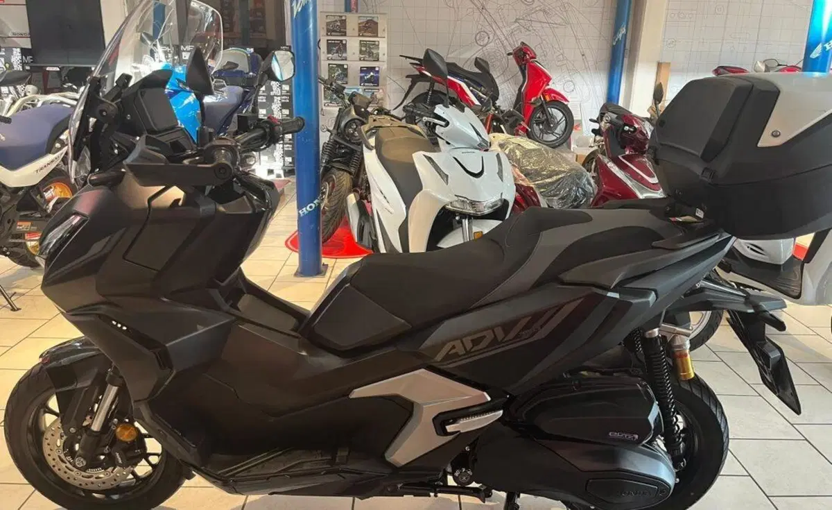Honda ADV 350 Special Edition (2025 - 26) (7)