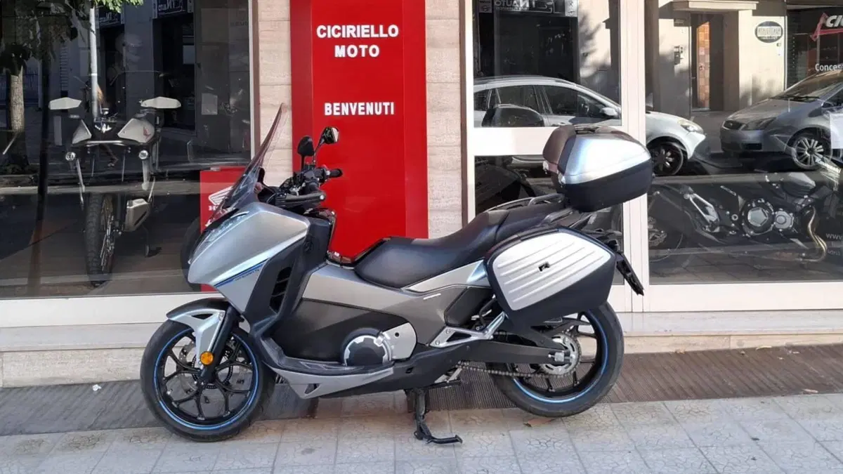 Honda Integra 750 DCT (2016 - 17) (2)