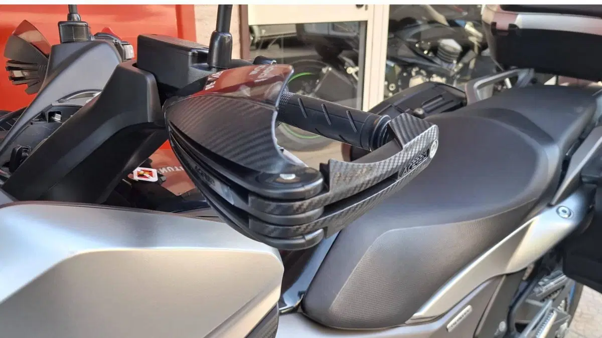Honda Integra 750 DCT (2016 - 17) (6)