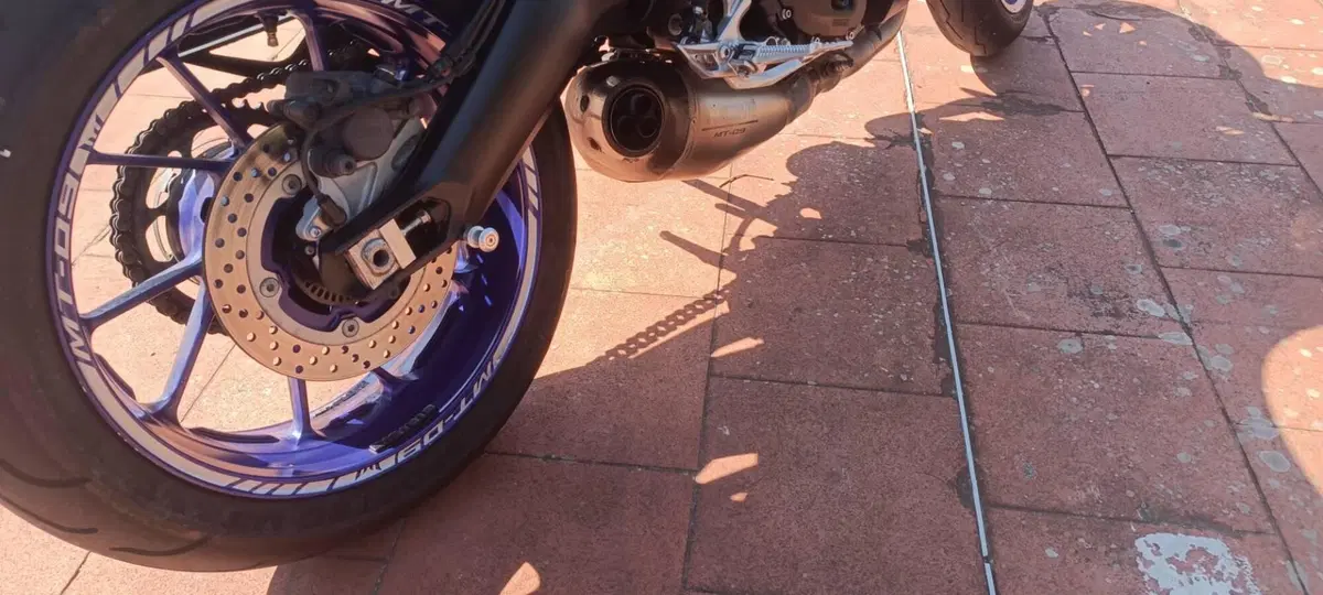 Yamaha MT-09 (2017 - 20) (10)