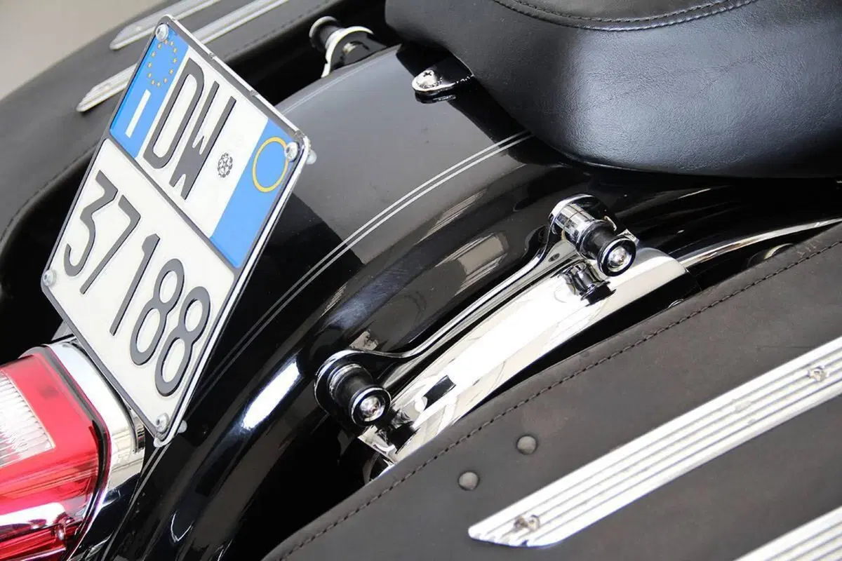 Harley-Davidson 103 Road King Classic (2011 - 13) - FLHRC (7)