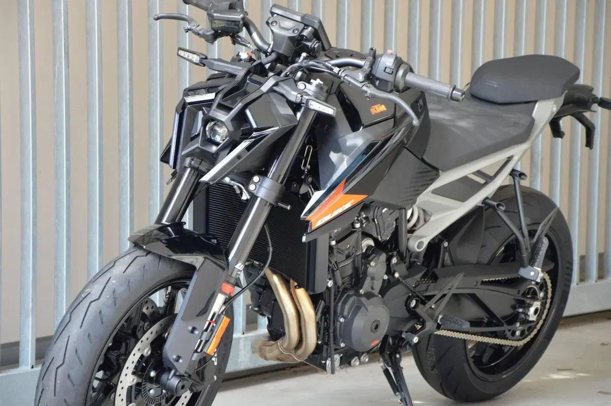 KTM 790 Duke (2027) (10)