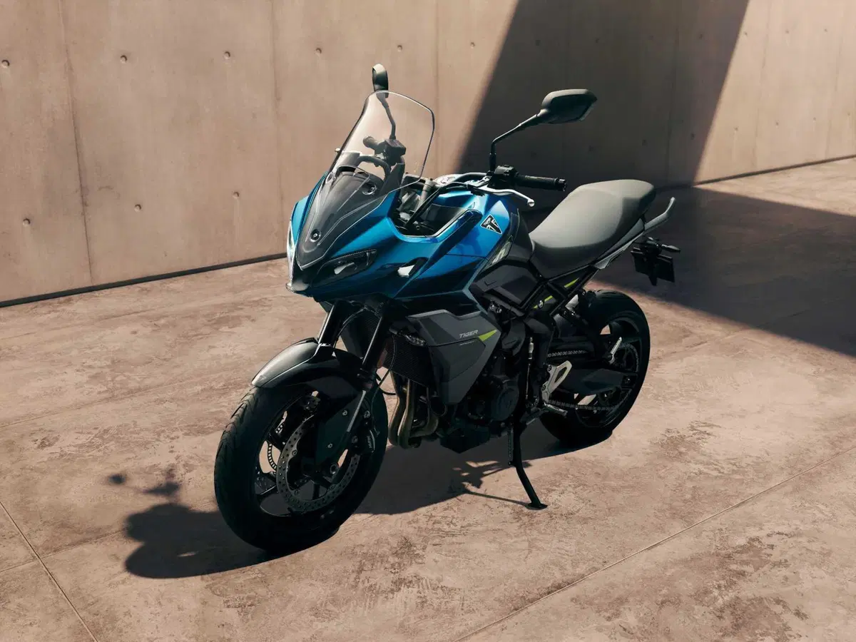 Torna "For the Ride Week" di Triumph, con un testimonial d'eccezione: Francesco Montanari