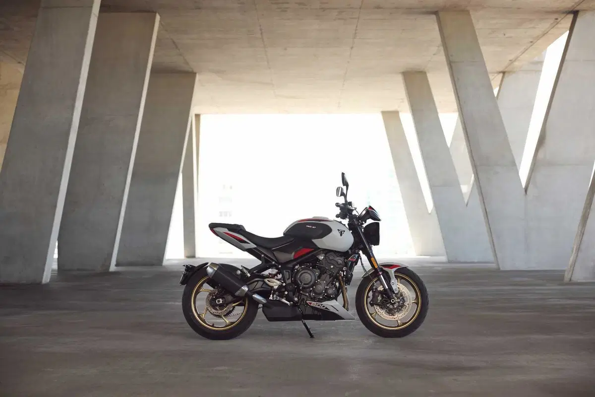 Torna "For the Ride Week" di Triumph, con un testimonial d'eccezione: Francesco Montanari (11)