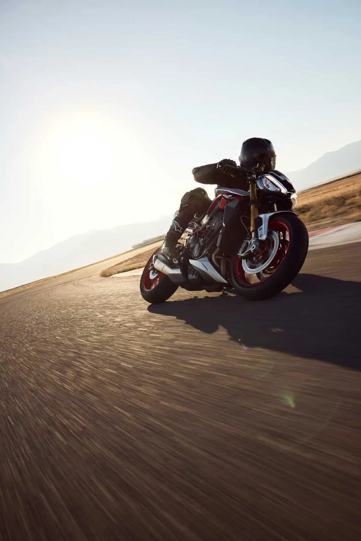 Torna "For the Ride Week" di Triumph, con un testimonial d'eccezione: Francesco Montanari (14)