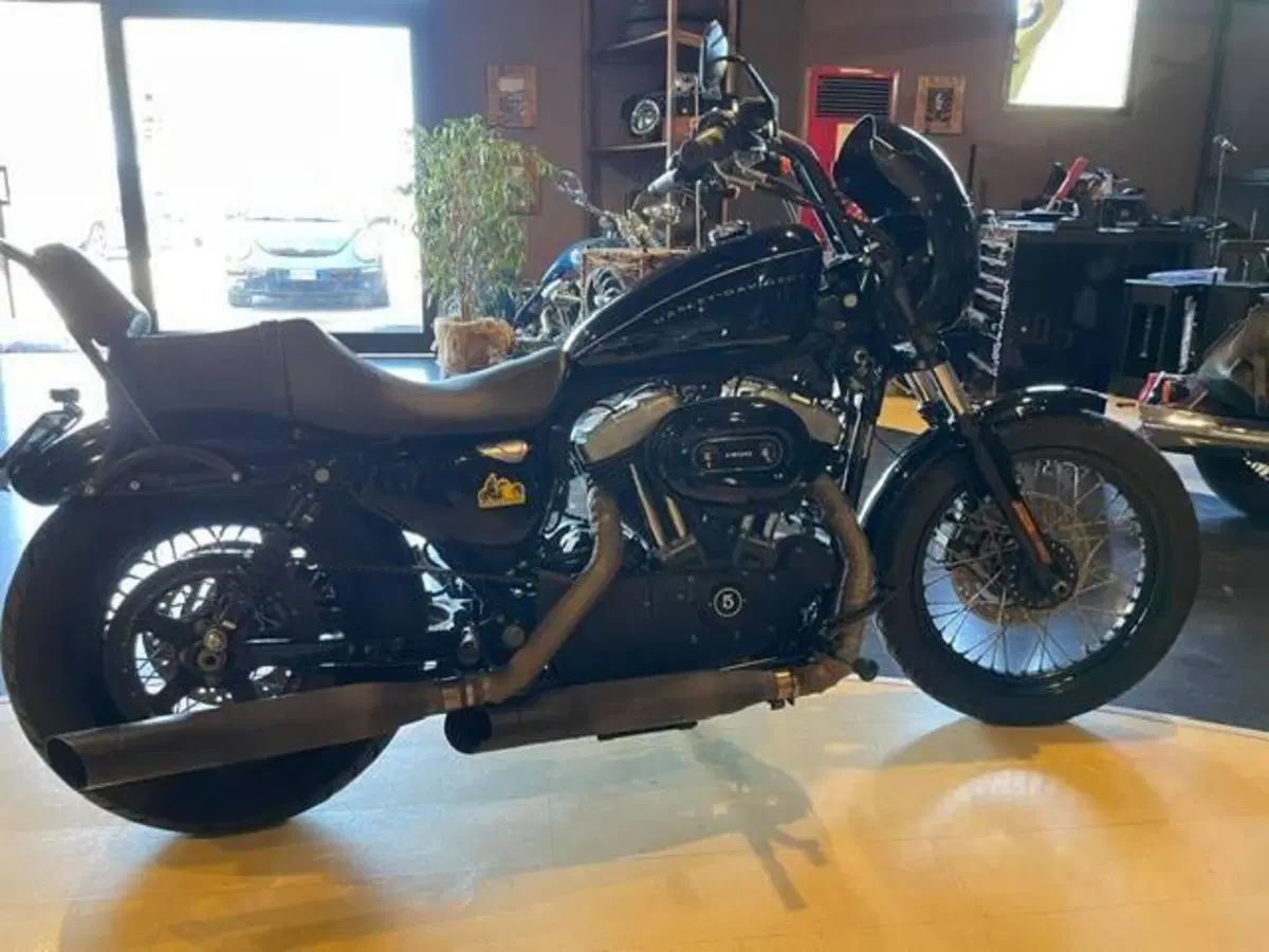 Harley-Davidson XL 1200N Nightster (2008 - 12) (2)