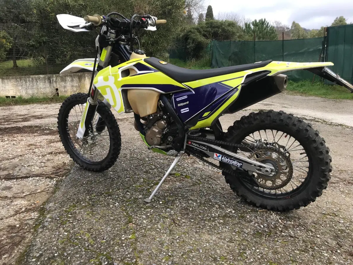 Husqvarna FE 250 (2020) (2)