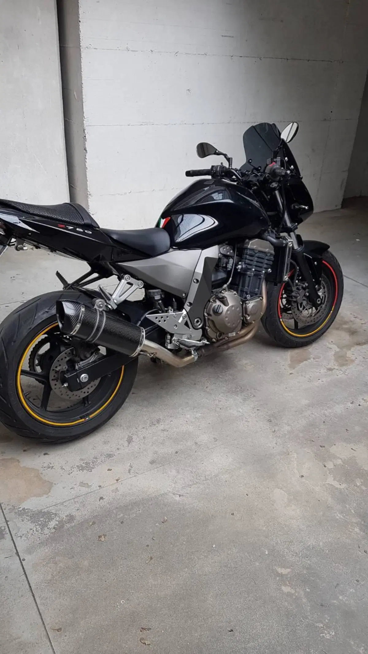 Kawasaki Z 750 (2003 - 06) (4)