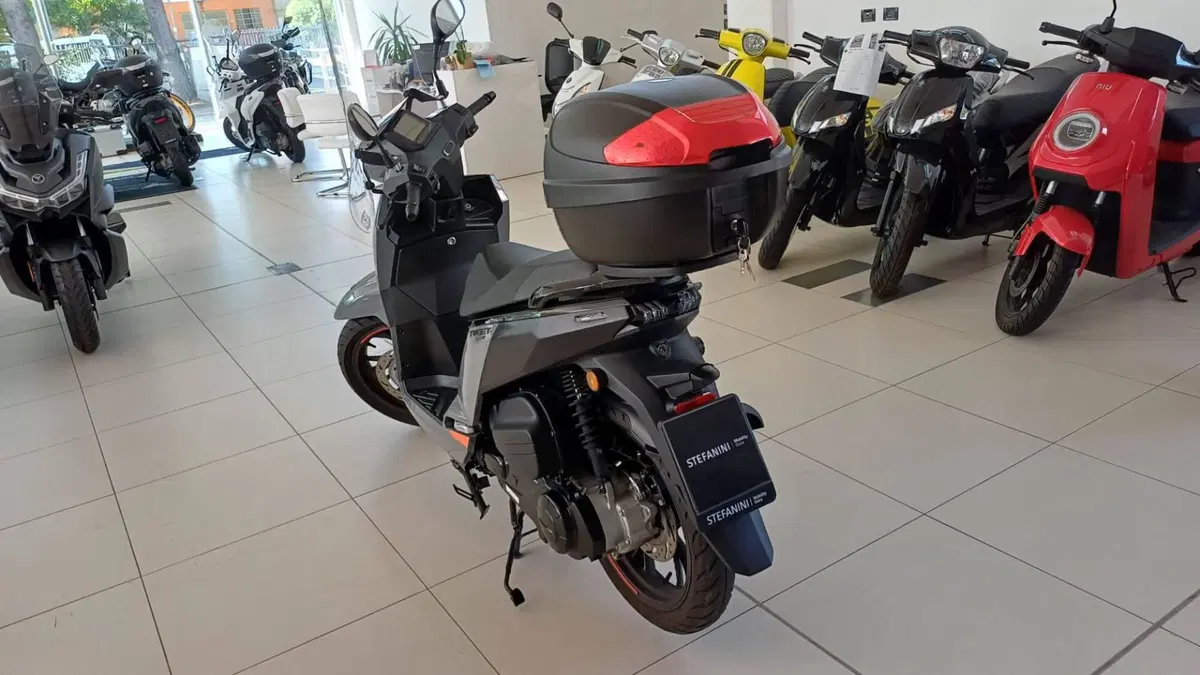 Peugeot Tweet 125i GT (2021 - 25) (3)