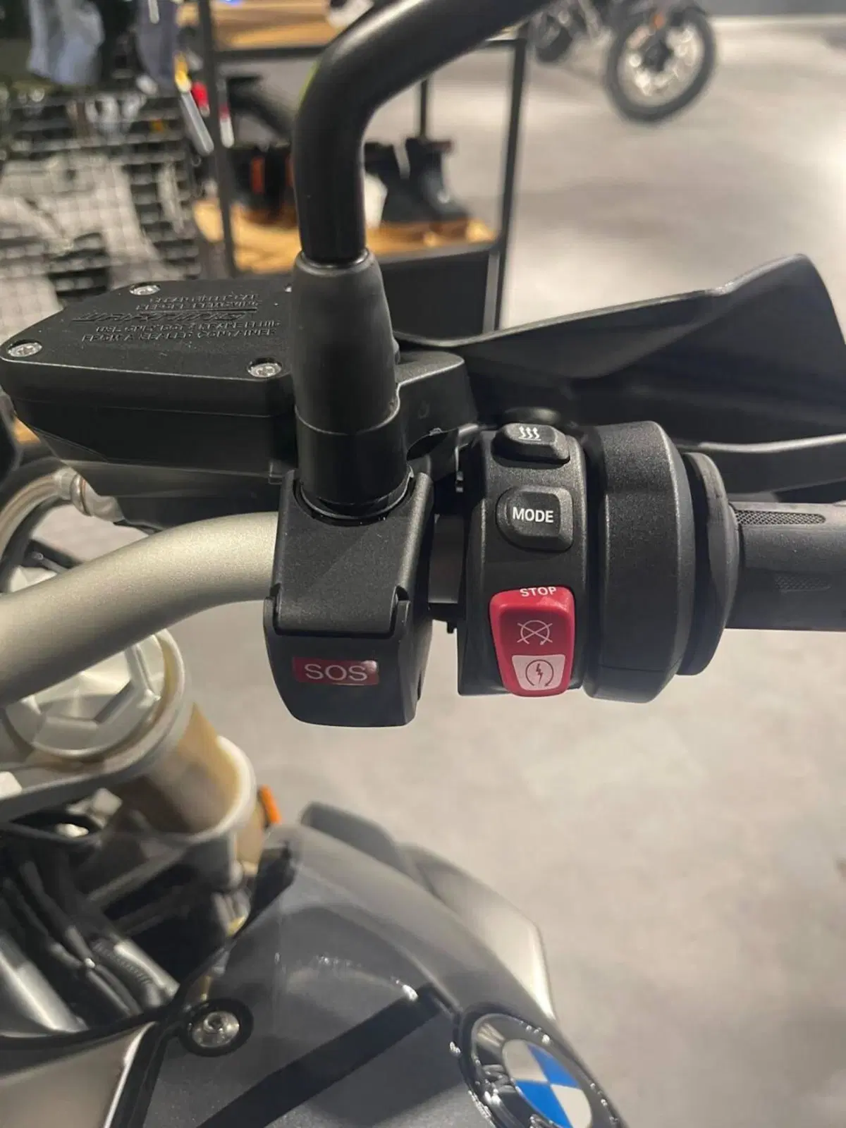 Bmw R 1250 R (2021 - 25) (7)