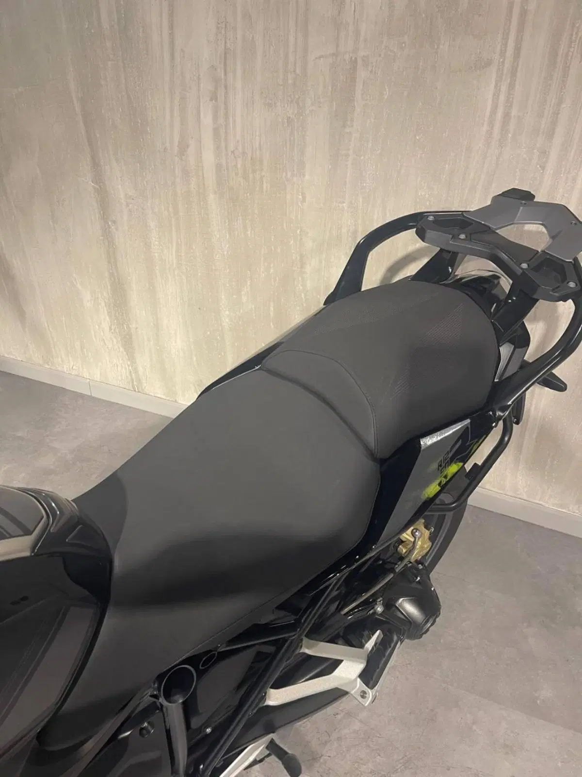 Bmw R 1250 R (2021 - 25) (8)