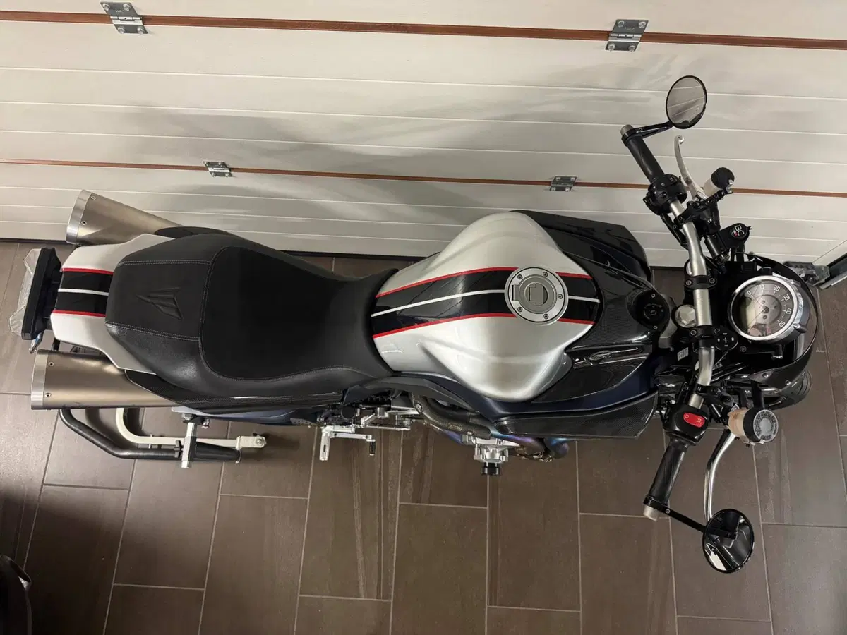 Yamaha MT-01 (2005 - 11) (3)