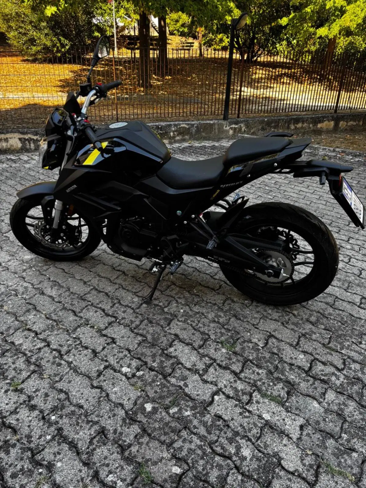 Motron Motorcycles Nomad 125 (2022 - 26) (5)