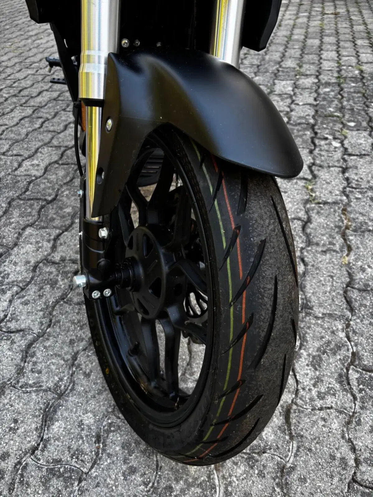 Motron Motorcycles Nomad 125 (2022 - 26) (6)
