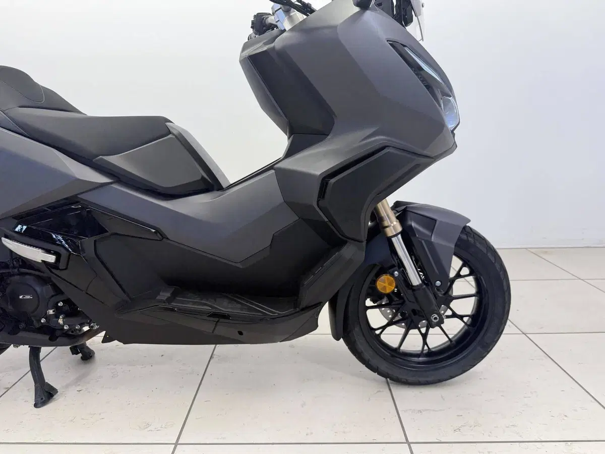 Honda ADV 350 (2022 - 24) (8)