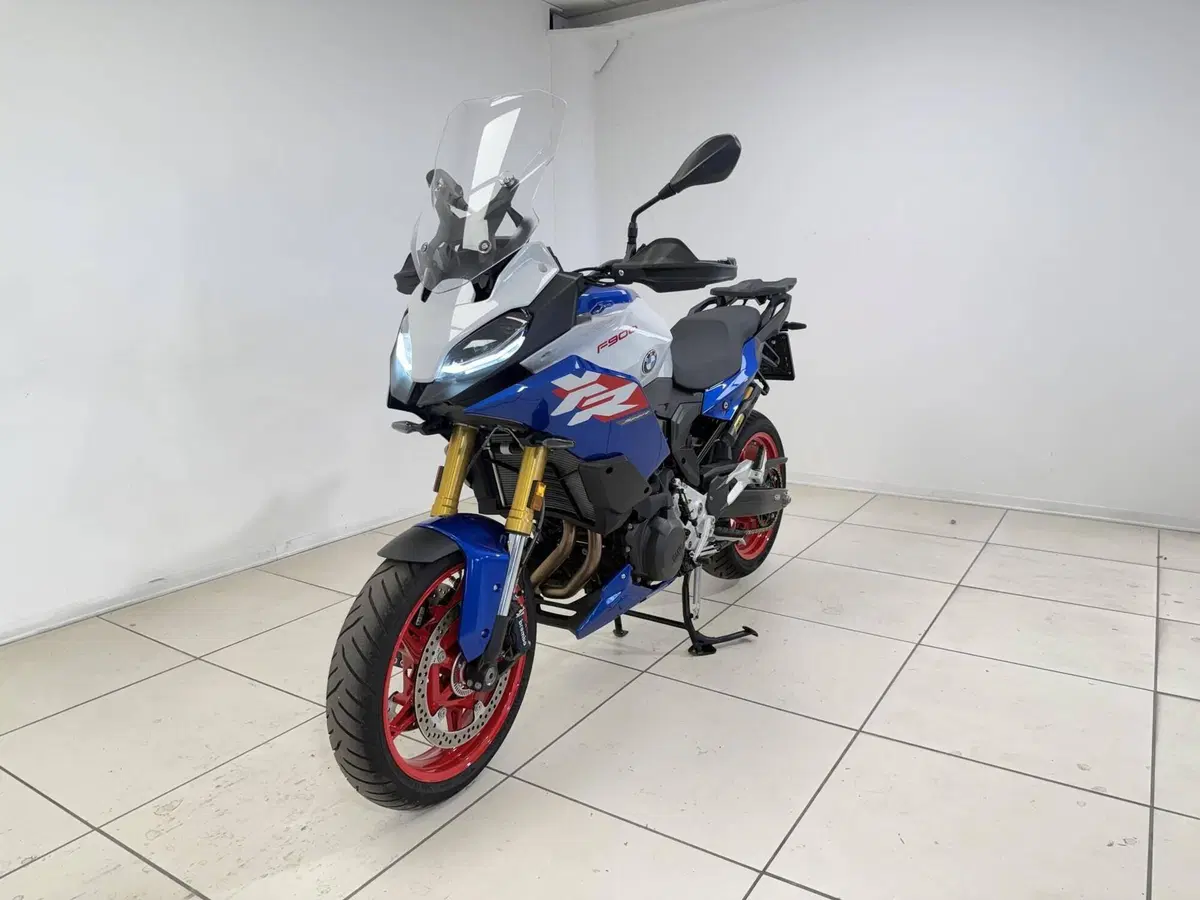 Bmw F 900 XR (2025 - 27) (2)