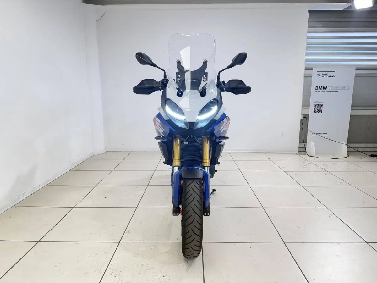 Bmw F 900 XR (2025 - 27) (3)