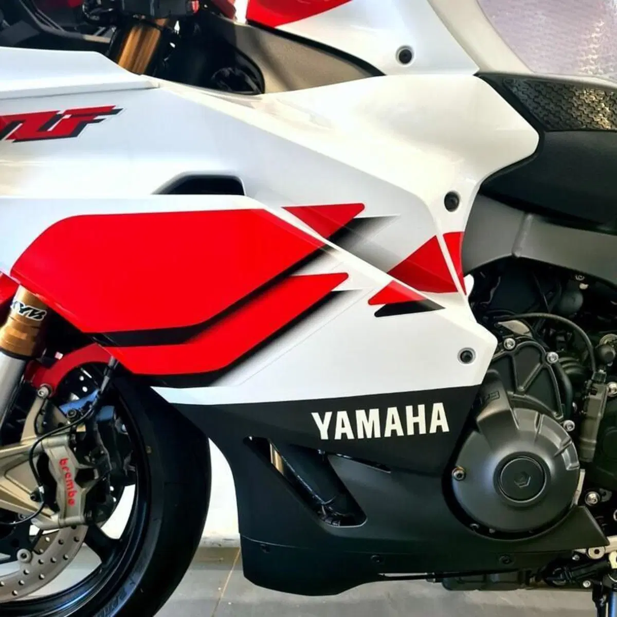 Yamaha YZF R9 70th (2026) (12)