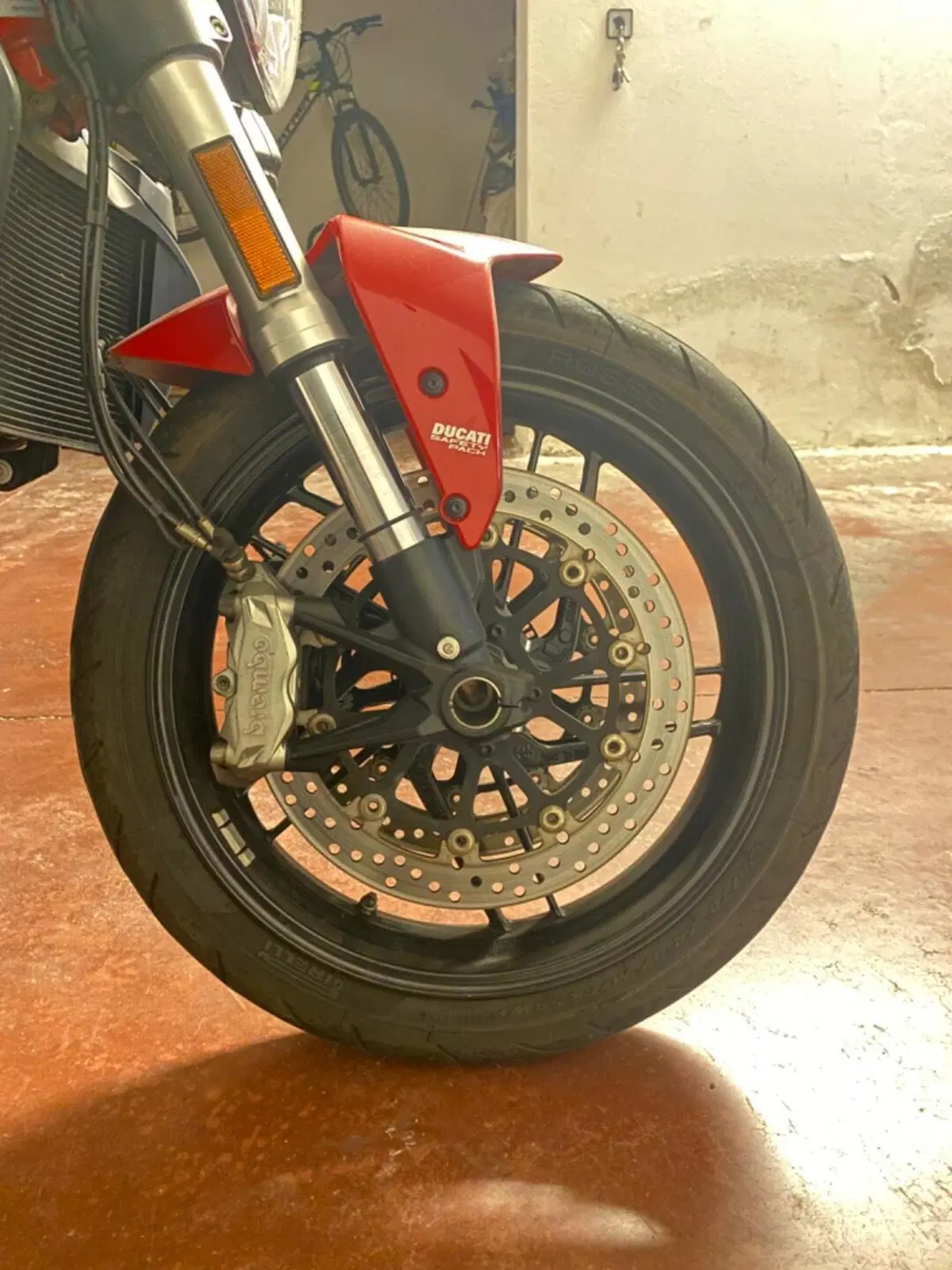 Ducati Monster 821 Stripe ABS (2015 - 17) (4)