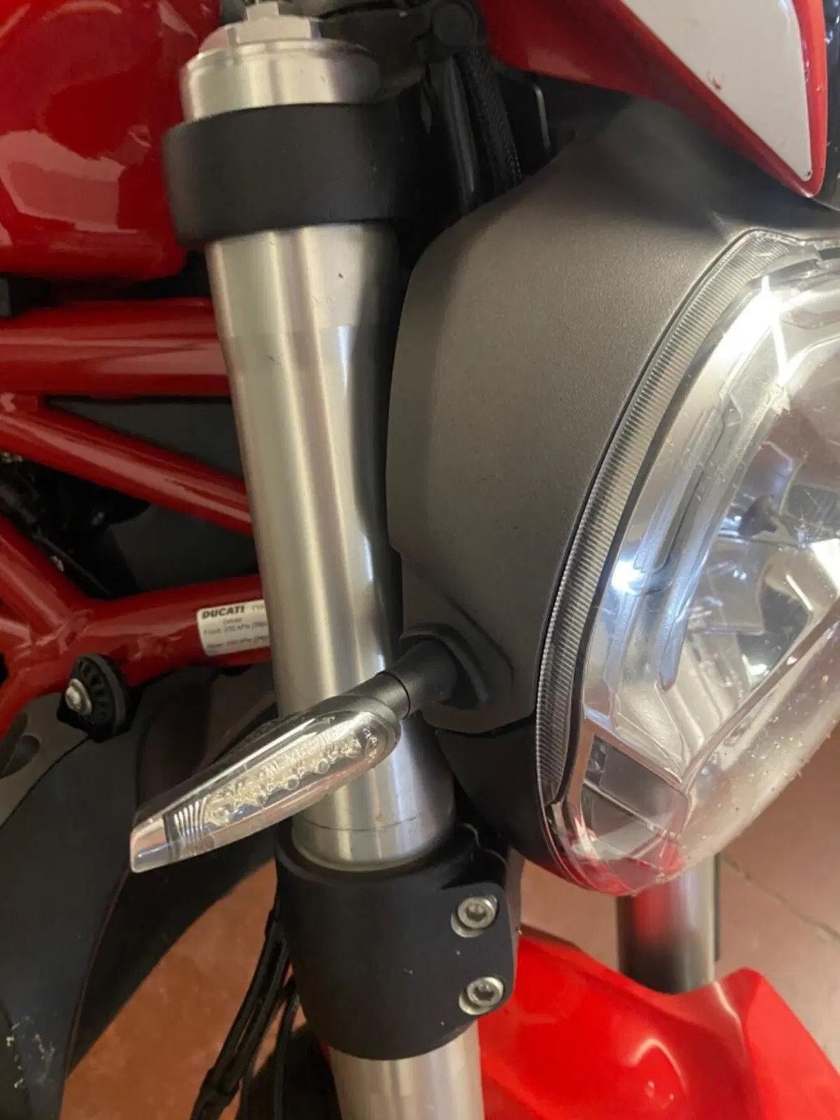 Ducati Monster 821 Stripe ABS (2015 - 17) (11)