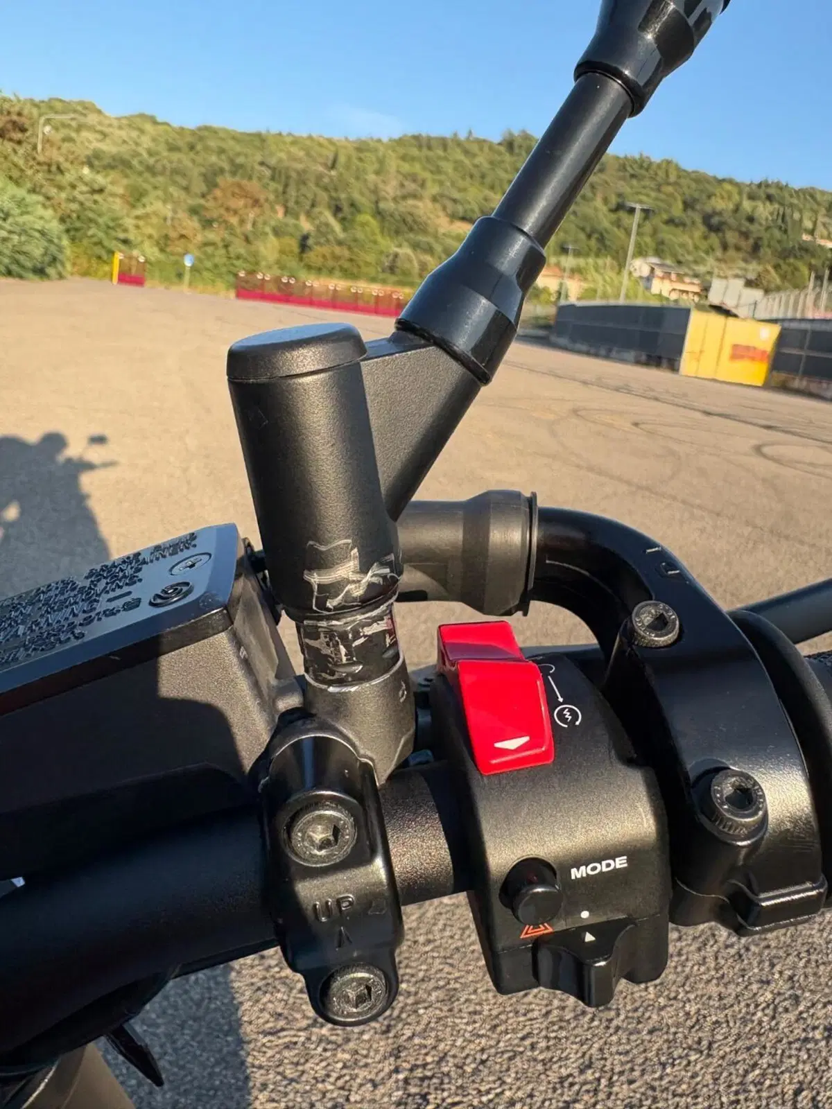 Yamaha XSR 900 ABS (2016 - 20) (9)