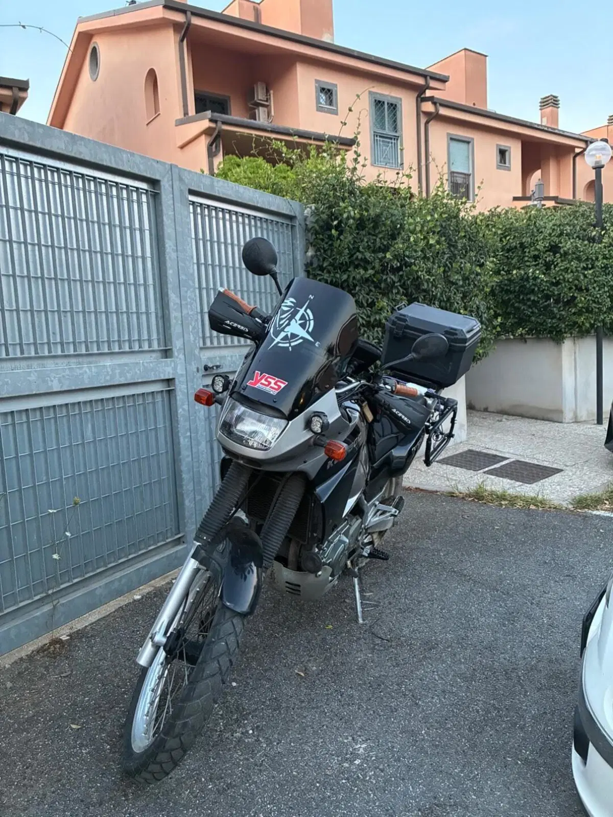 Kawasaki KLE 500 (2001 - 04) (3)