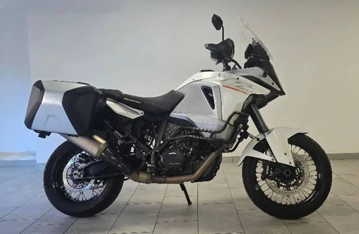 KTM 1290 Super Adventure (2015 - 16)