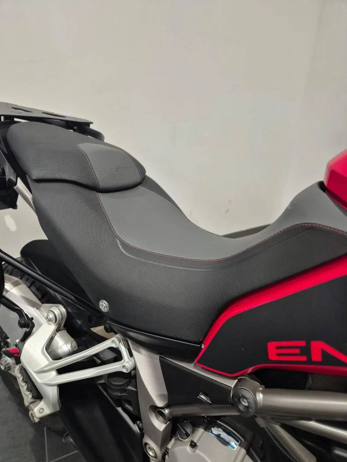 Ducati Multistrada 1200 Enduro (2016 - 18) (9)