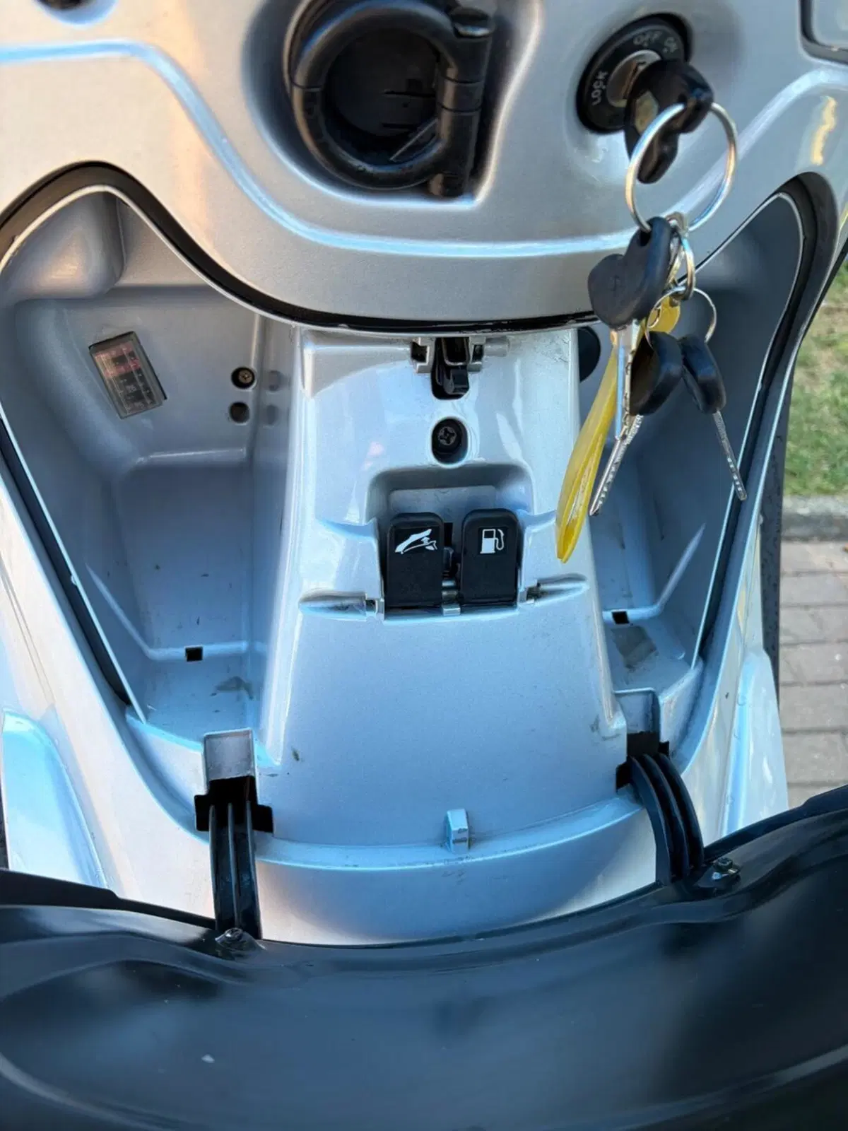 Piaggio Beverly 125 (2002 - 06) (5)
