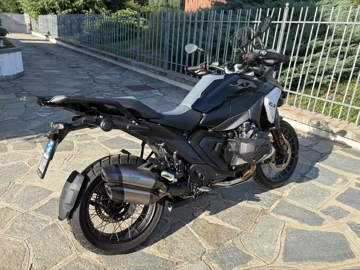 Bmw R 1300 GS Triple Black (2023 - 26) (6)