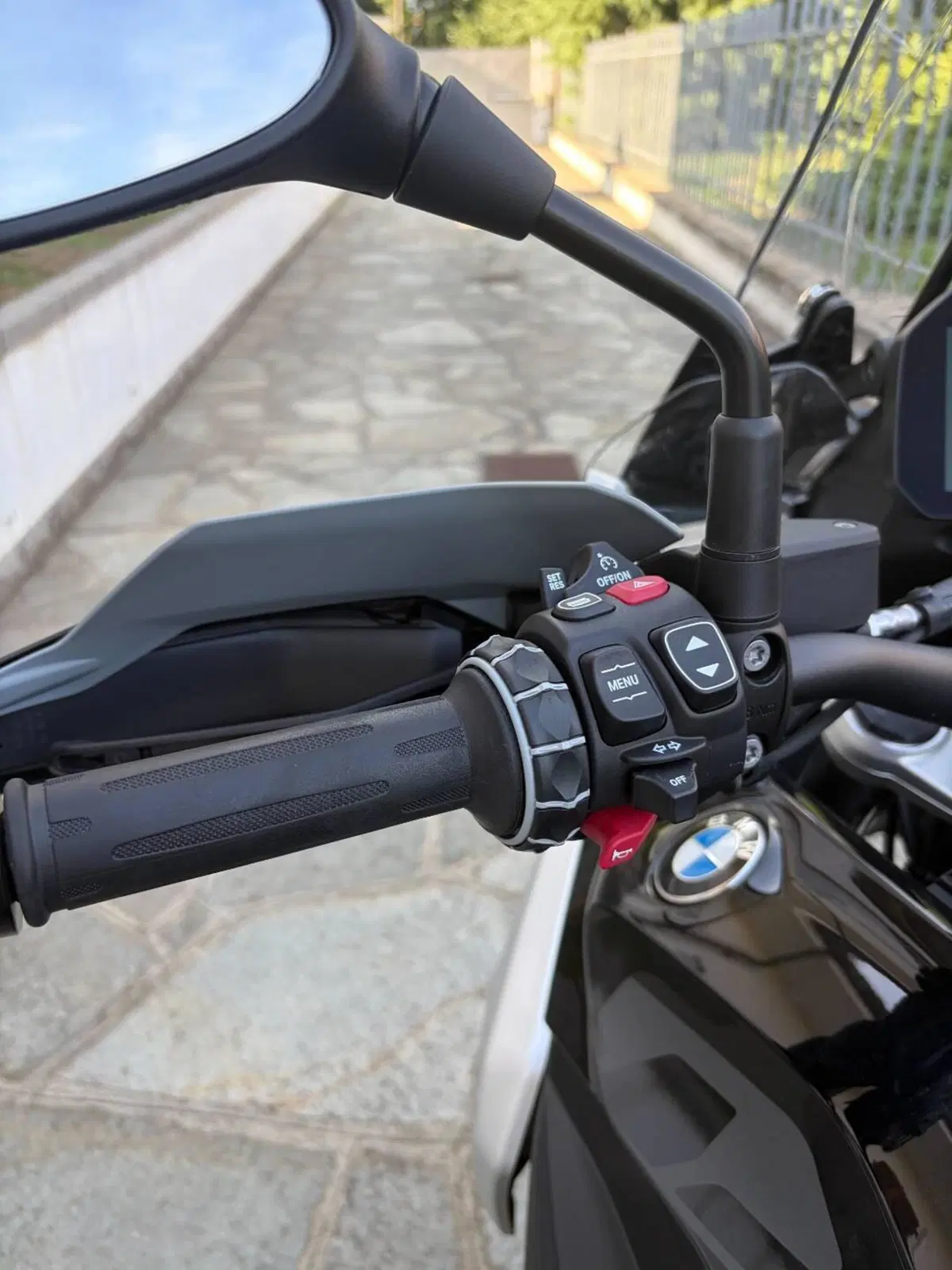 Bmw R 1300 GS Triple Black (2023 - 26) (13)