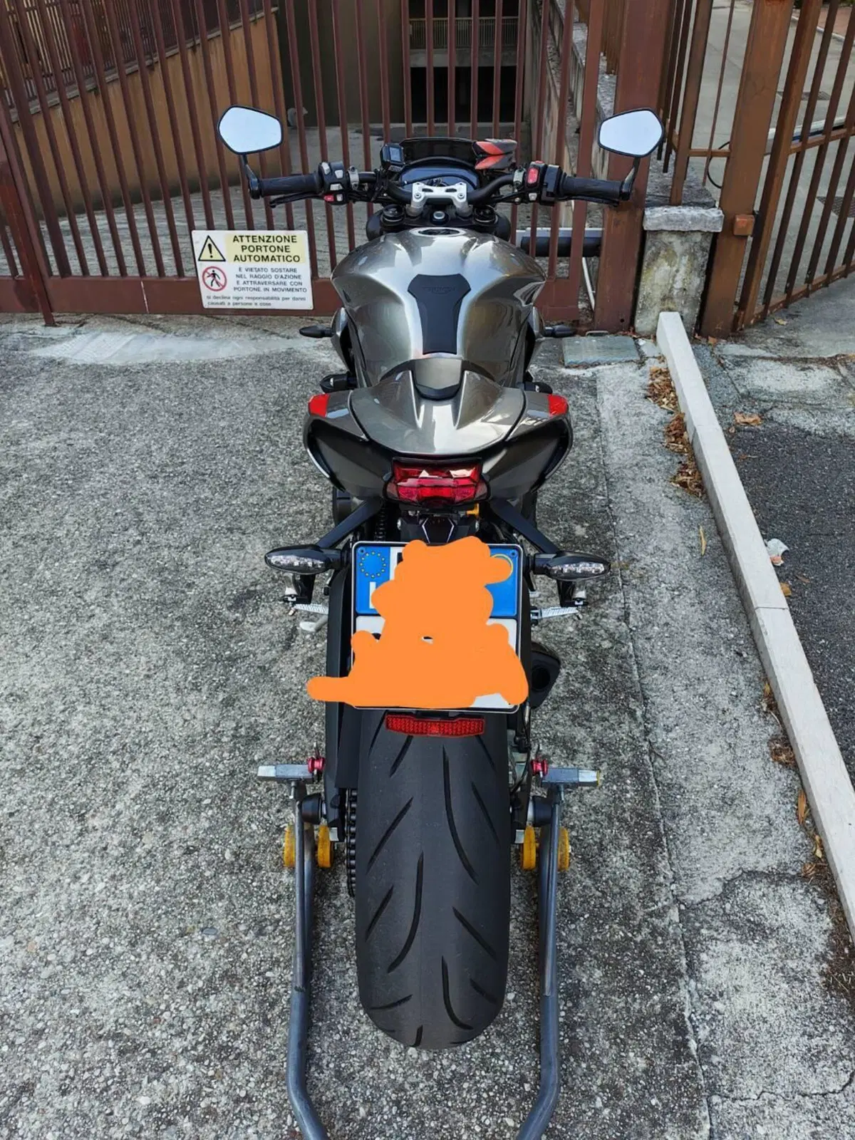 Triumph Street Triple RS (2020 - 22) (9)