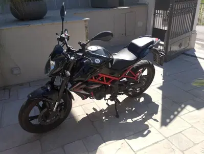 Benelli BN 125 (2021 - 25) usata