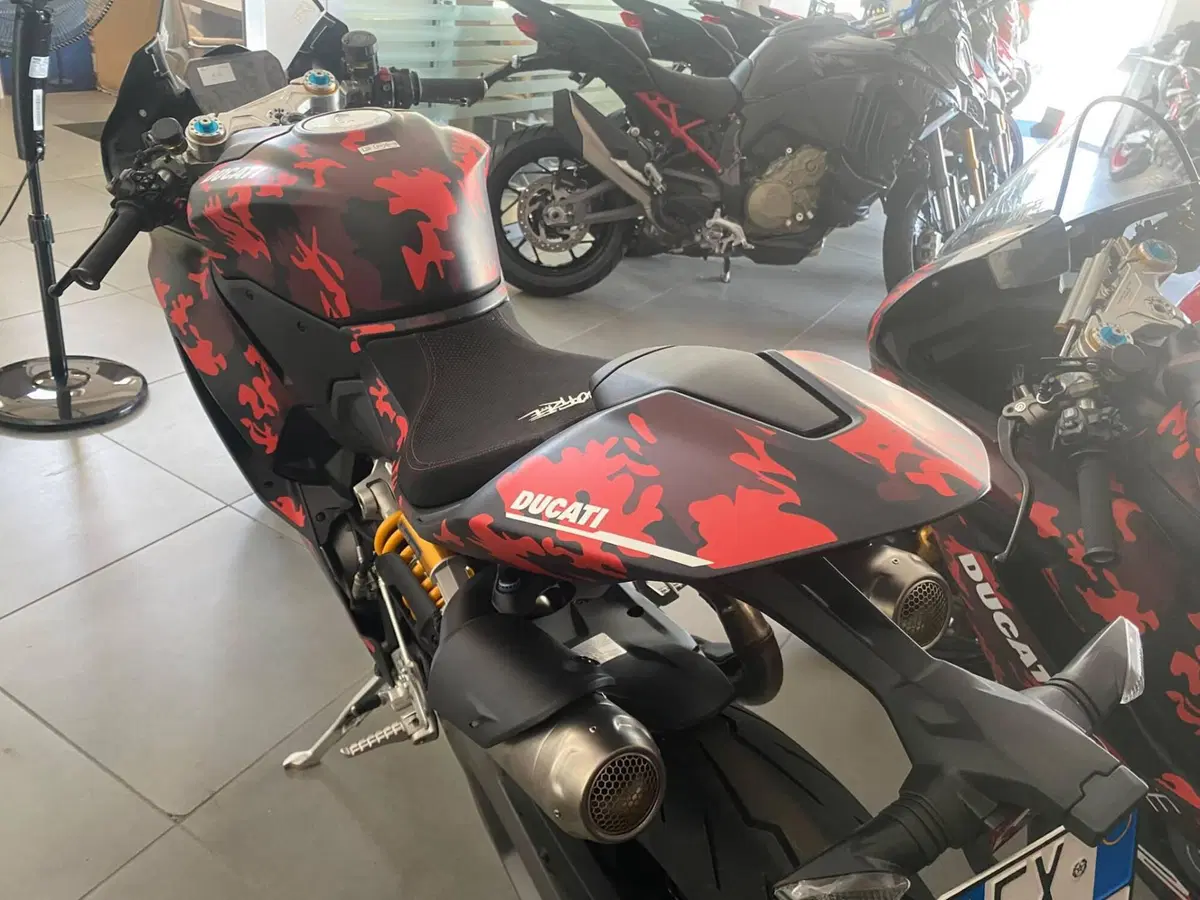 Ducati Panigale V2 FB63 (2026) (6)