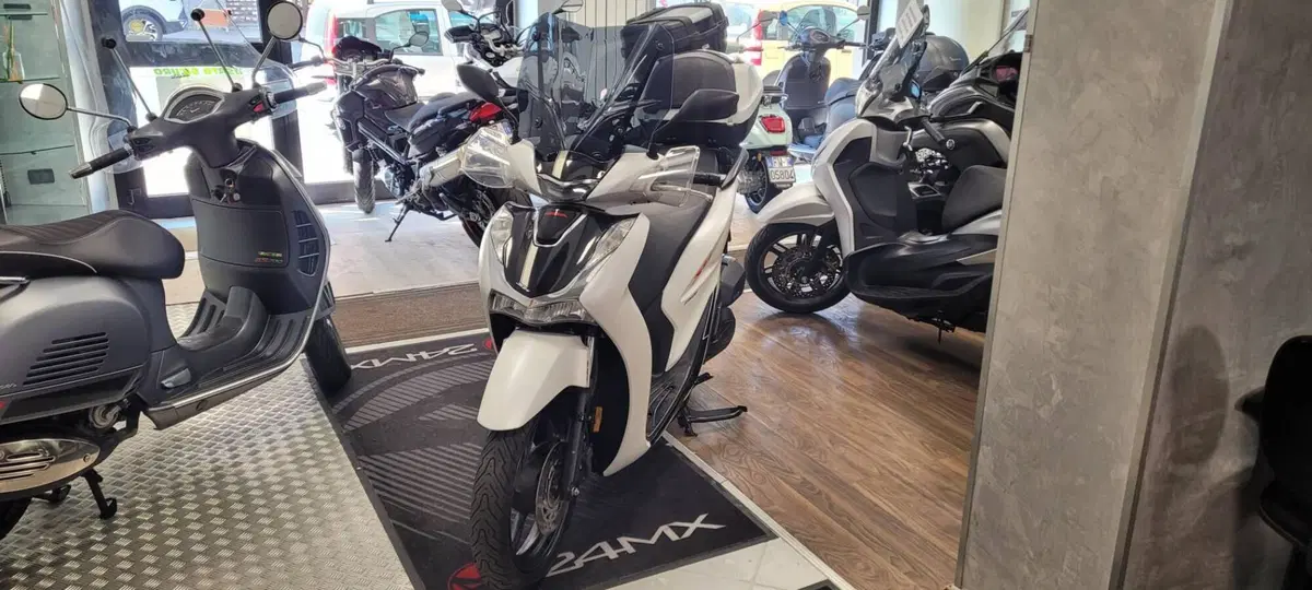 Honda SH 150i (2020 - 23) (3)