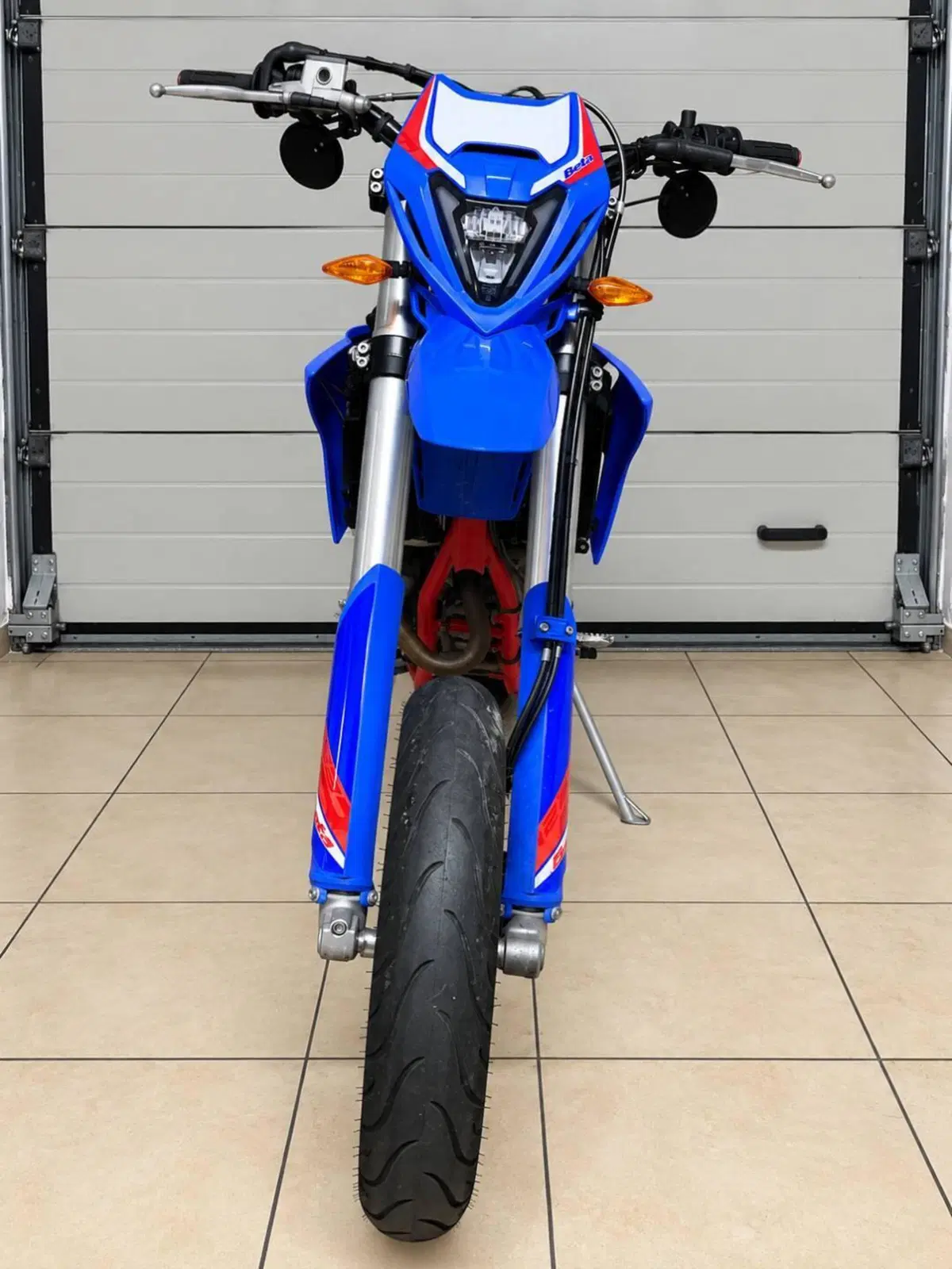 Betamotor RR 125 4T Motard R (2023 - 24) (2)
