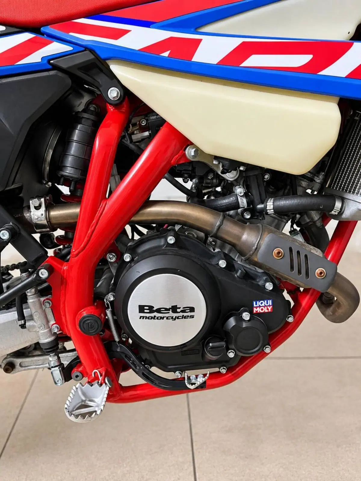 Betamotor RR 125 4T Motard R (2023 - 24) (4)
