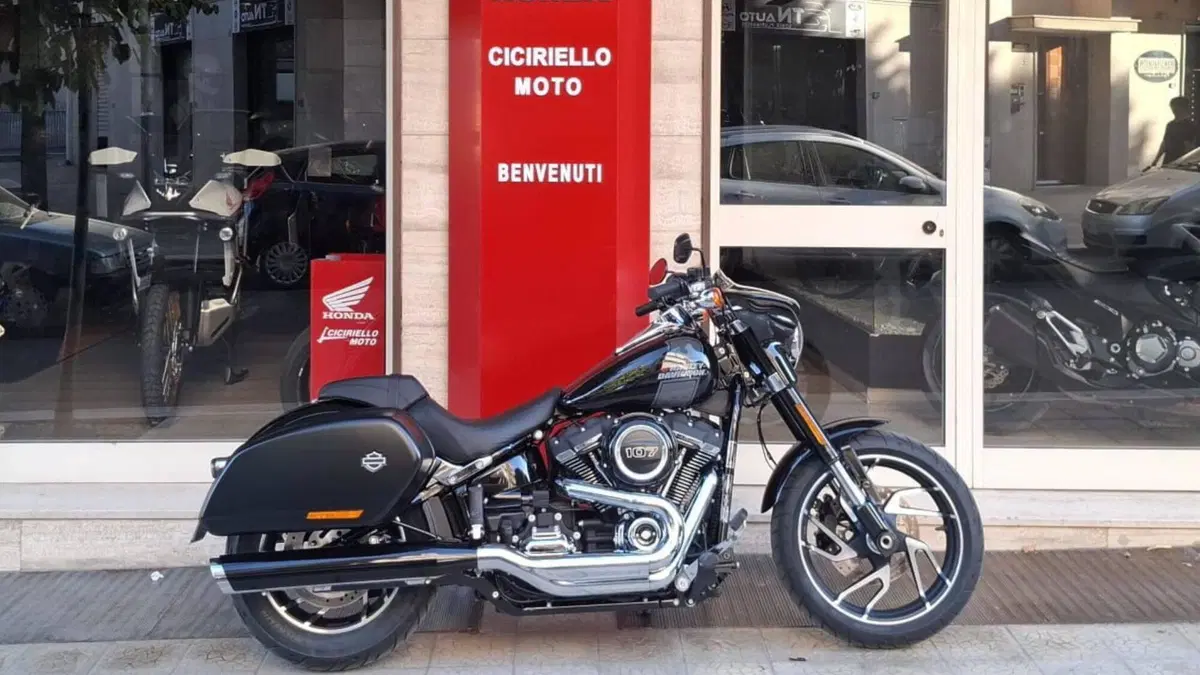 Harley-Davidson Sport Glide (2021 - 25)