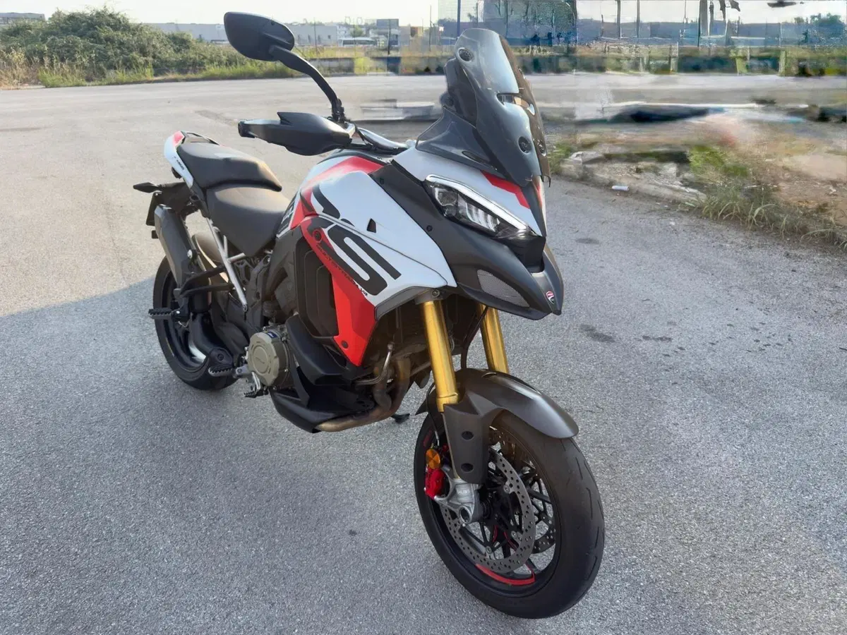 Ducati Multistrada V4 RS (2024 - 25)