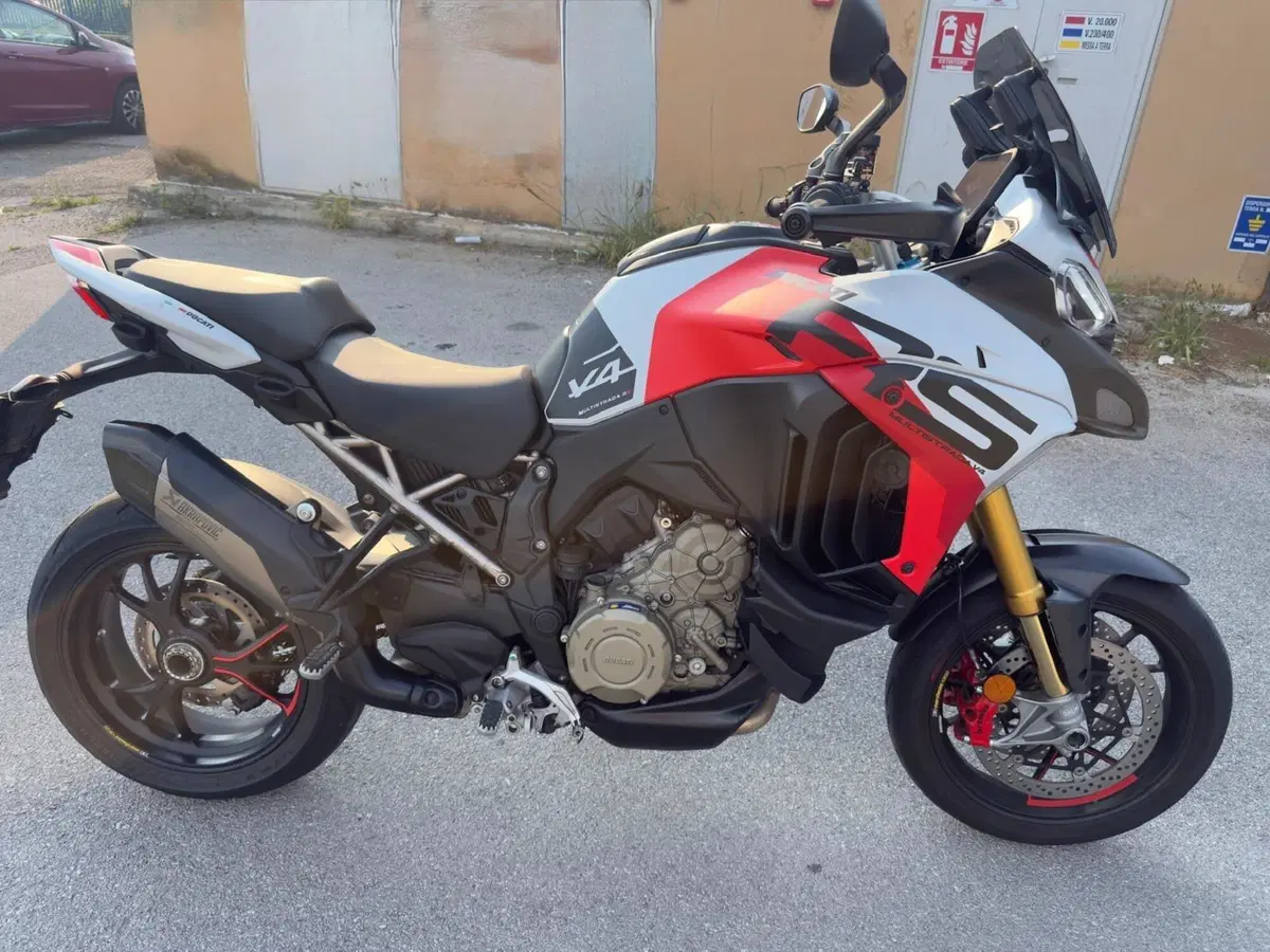 Ducati Multistrada V4 RS (2024 - 25) (4)