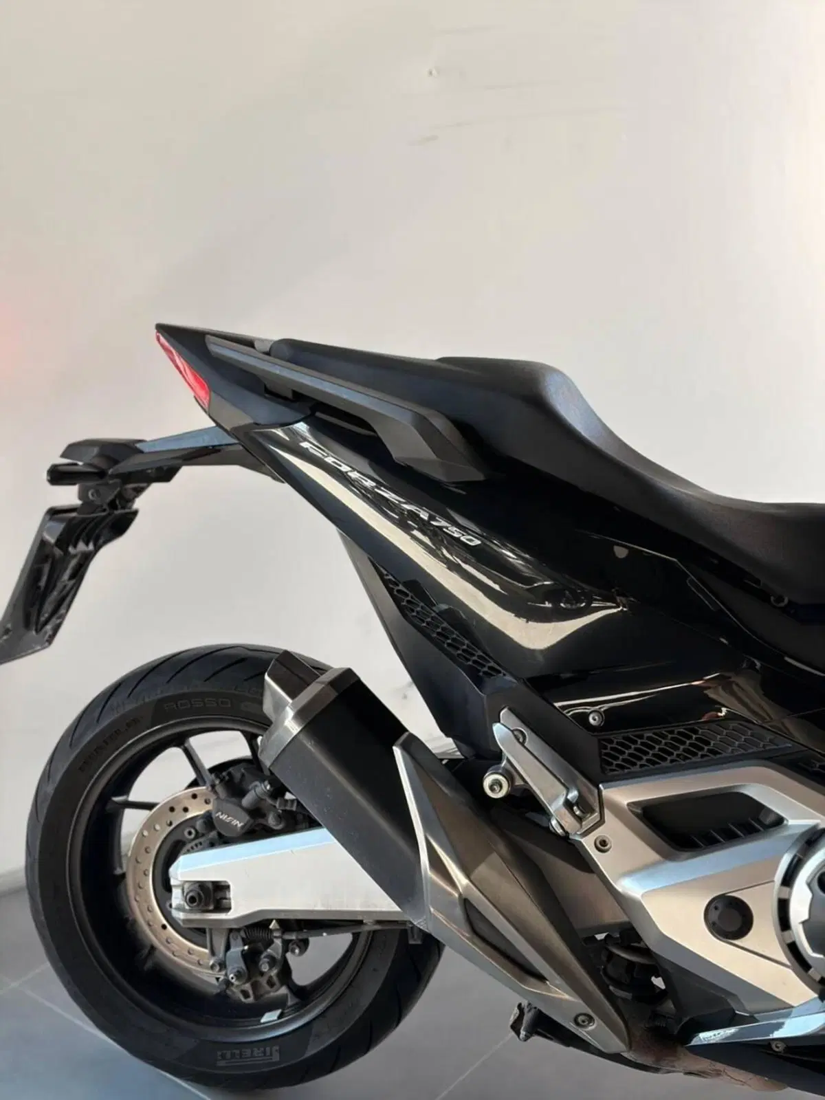 Honda Forza 750 DCT (2021 - 24) (3)