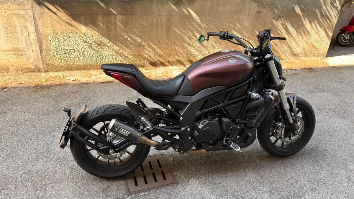 Benelli 502 C (2021 - 25) (2)