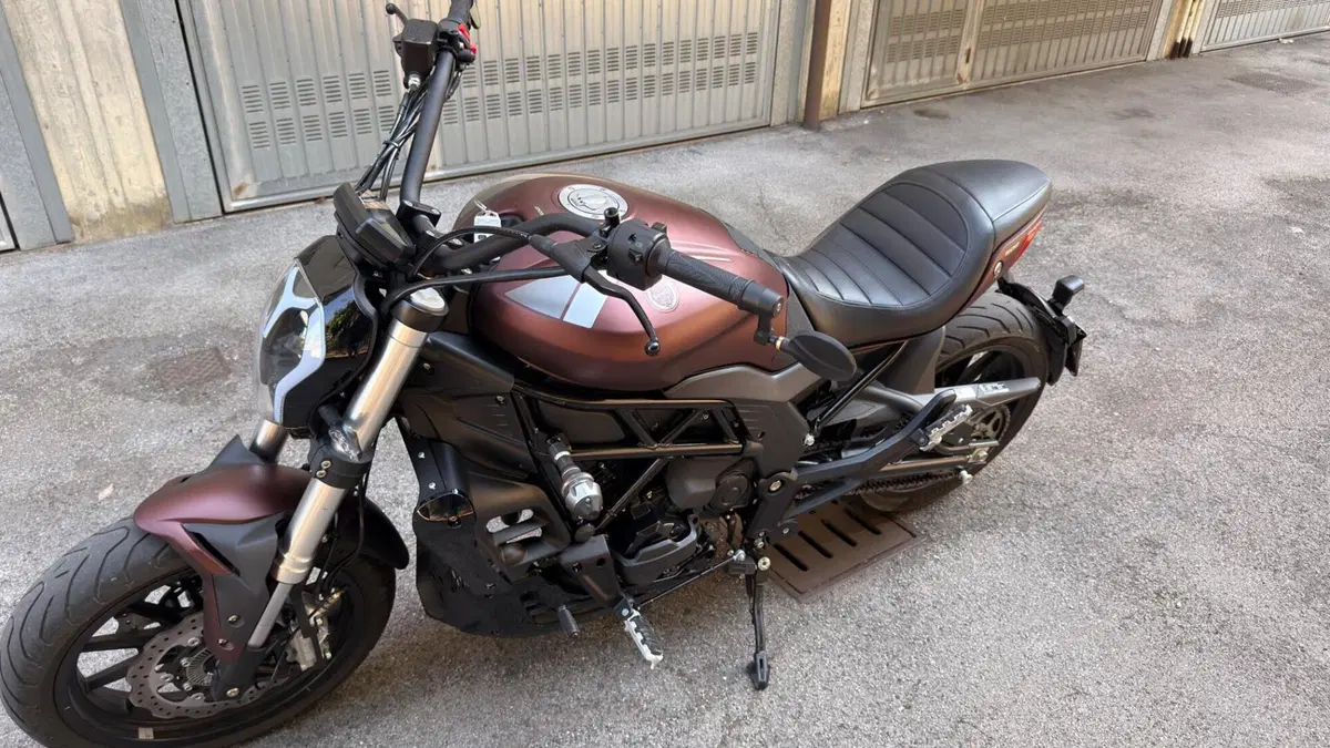 Benelli 502 C (2021 - 25) (4)