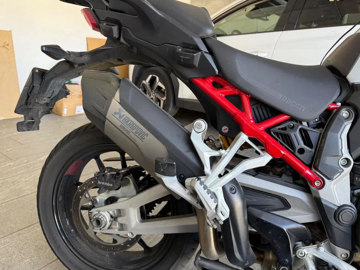 Ducati Multistrada V4 S (2021 - 24) (4)