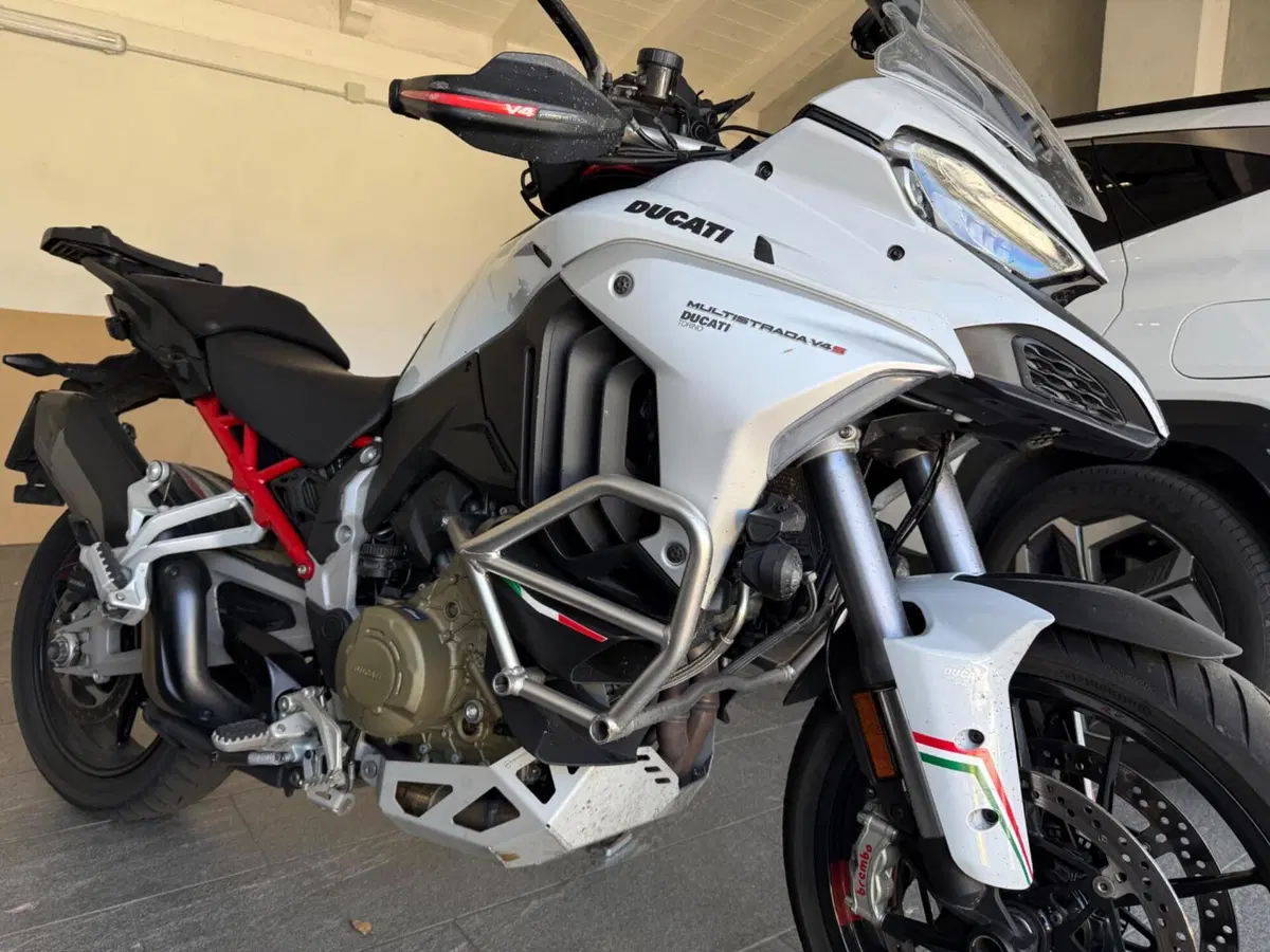 Ducati Multistrada V4 S (2021 - 24) (5)