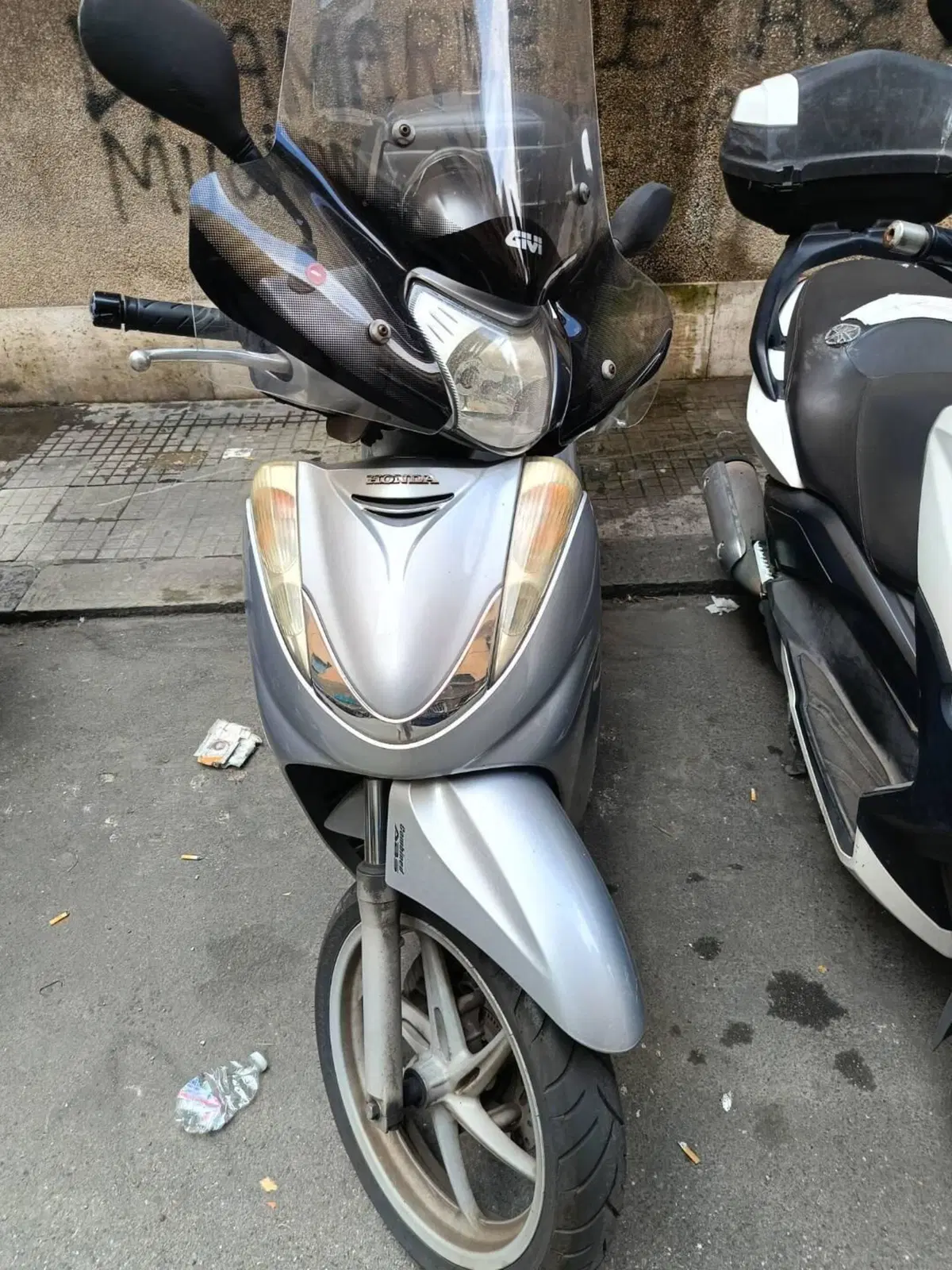 Honda SH 300 i (2006 - 10) (2)