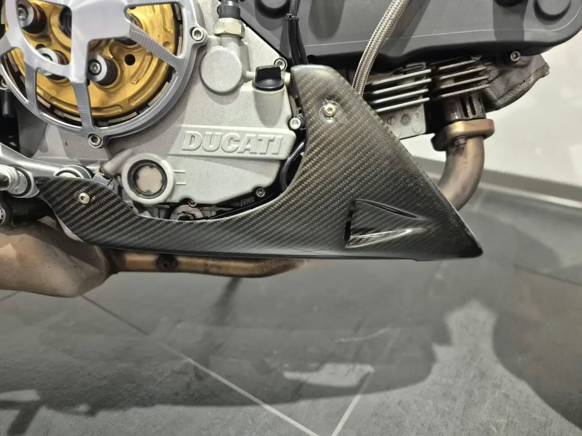 Ducati Monster S2R 1000 (16)